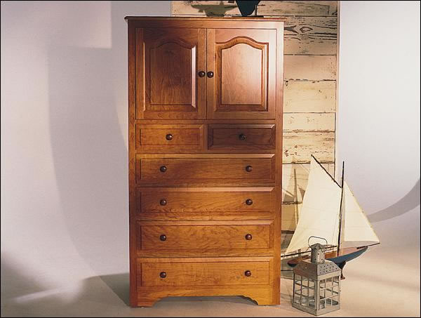 Ampliar Armario Classico 32 no site da Marcenaria Martins Móvel Armario Classico 32