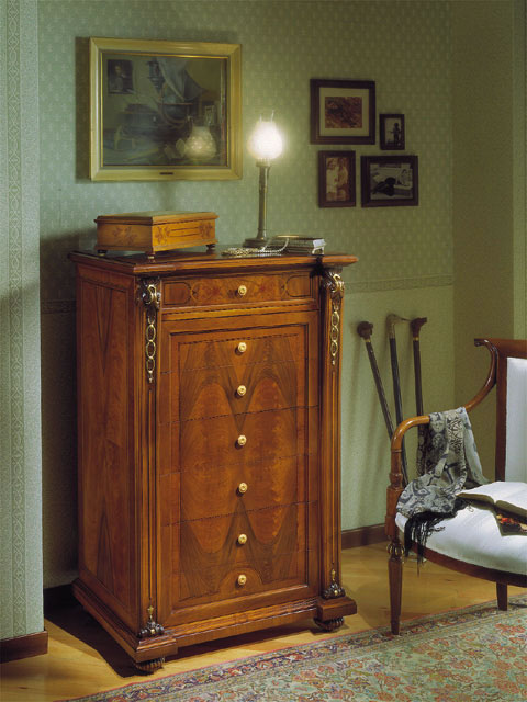 Ampliar Comoda Classico 11 no site da Marcenaria Martins Móvel Comoda Classico 11