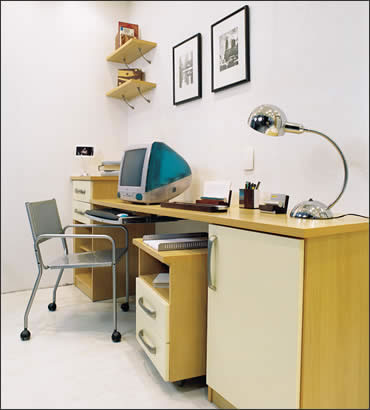 Ampliar Escrivaninha Informatica 147 no site da Marcenaria Martins Móvel Escrivaninha Informatica 147