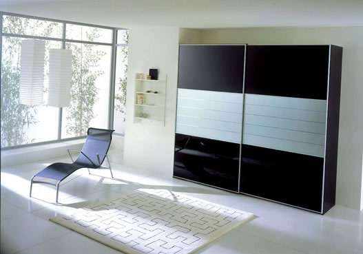 Ampliar Guarda Roupa Moderno 240 no site da Marcenaria Martins Móvel Guarda Roupa Moderno 240