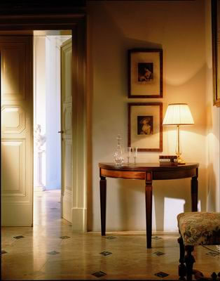 Ampliar Hall 1 no site da Marcenaria Martins Móvel Hall 1